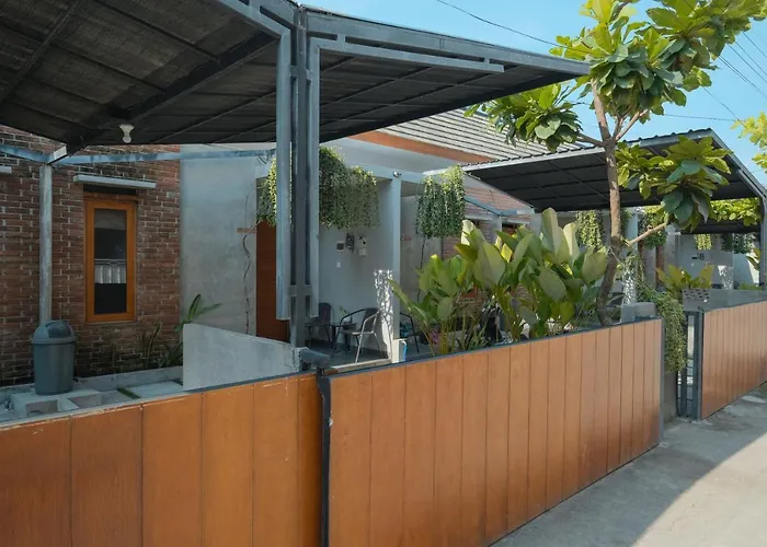 Guest house Andewi Denpasar Redpartner - Minimum 30 Nights Sanur (Bali)